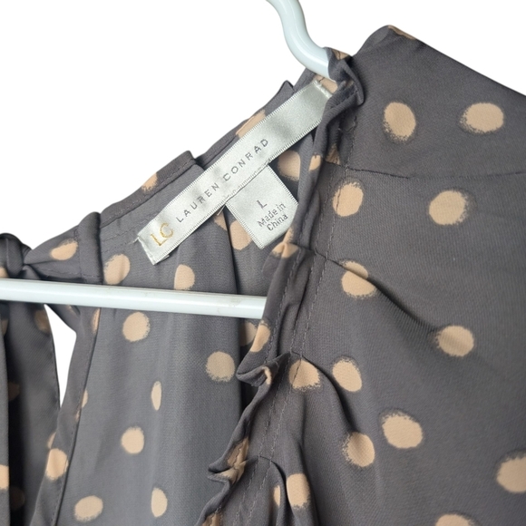 Lc Lauren Conrad Polka Dot Cap Sleeve Women's Large Blouse Gray Cream Tie Back - Picture 6 of 6